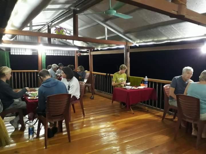 Tran Xuan Homestay Ba Be Village Exterior photo